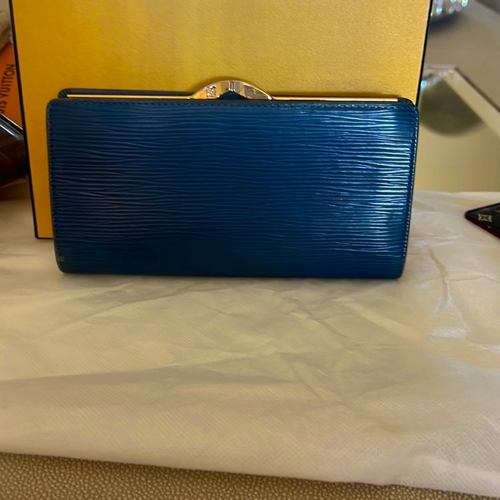 Louis Vuitton blue epi long wallet